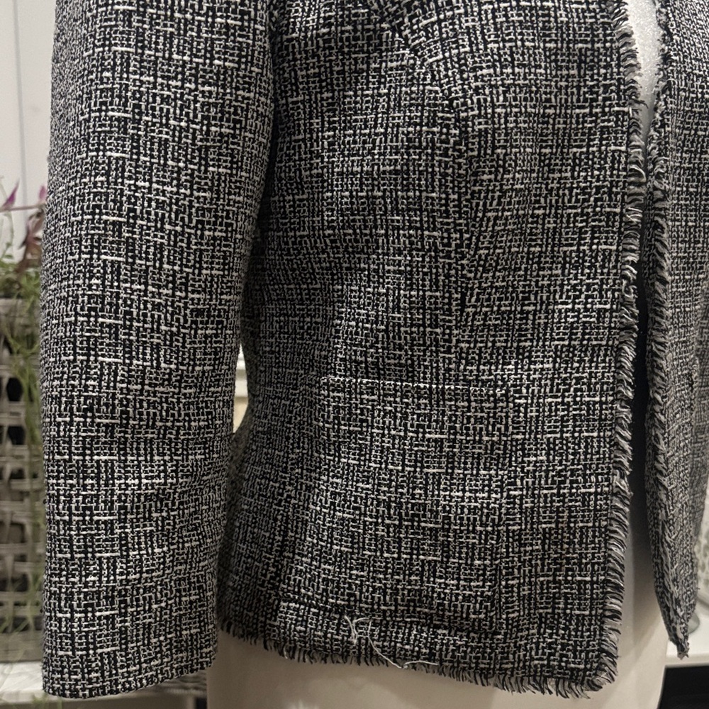 AB Studio Black and White Textured Blazer - Picture 3 of 5